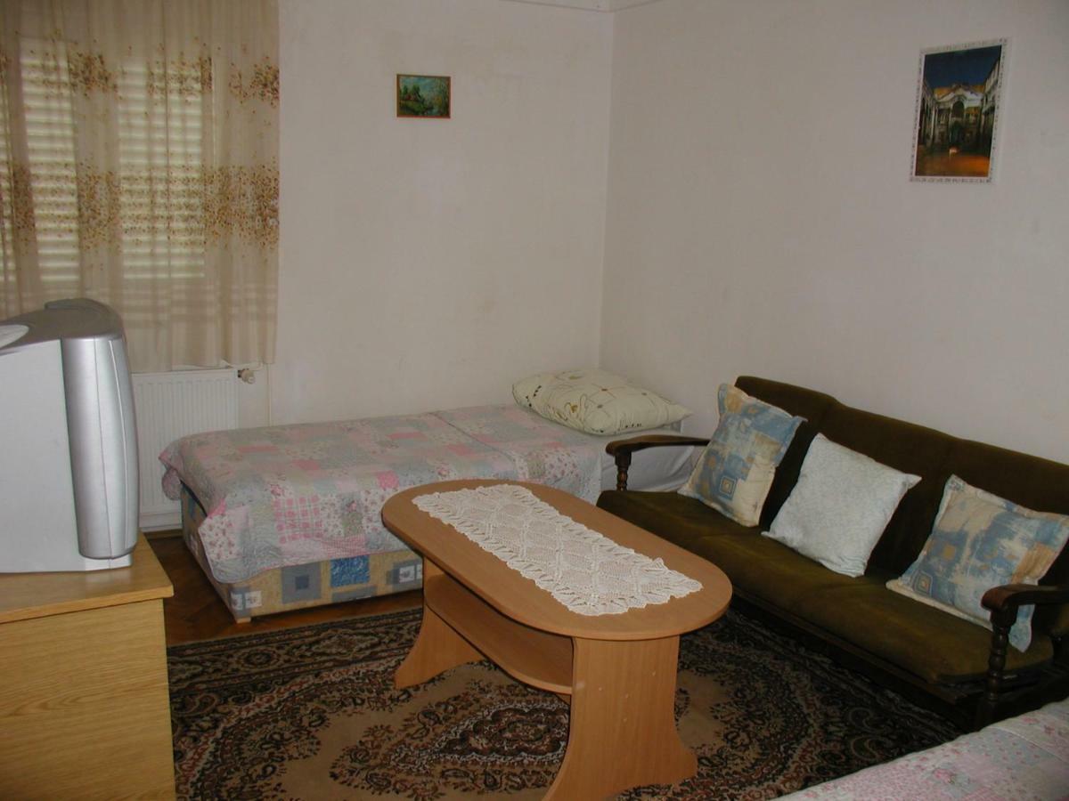 Apartman Jozo Orij Dugi Rat Exterior foto