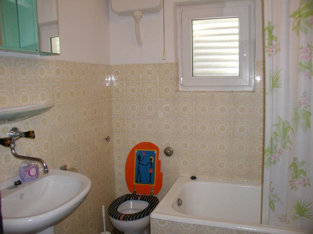 Apartman Jozo Orij Dugi Rat Exterior foto